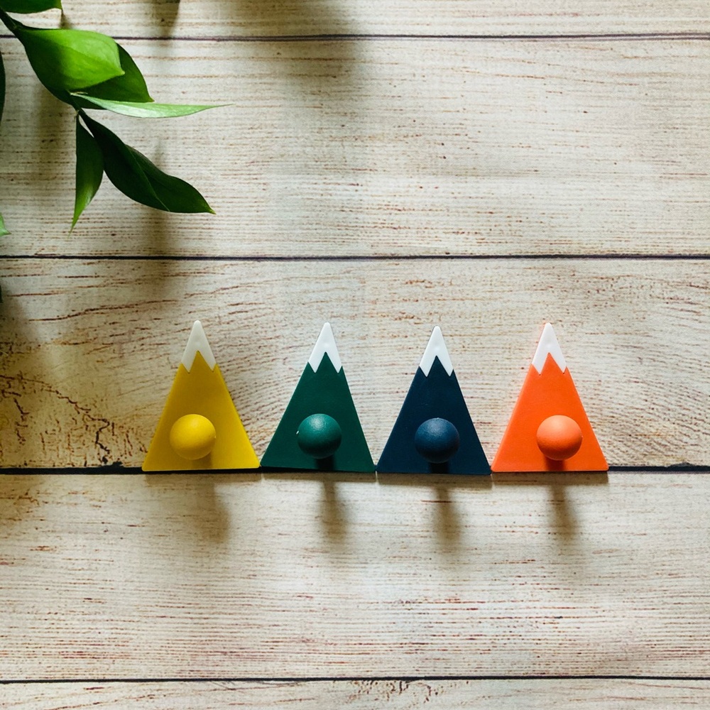 Adhesive Hooks Set